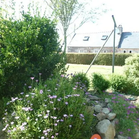 P'ty gîte de Bréharadec Goulien Esterno foto